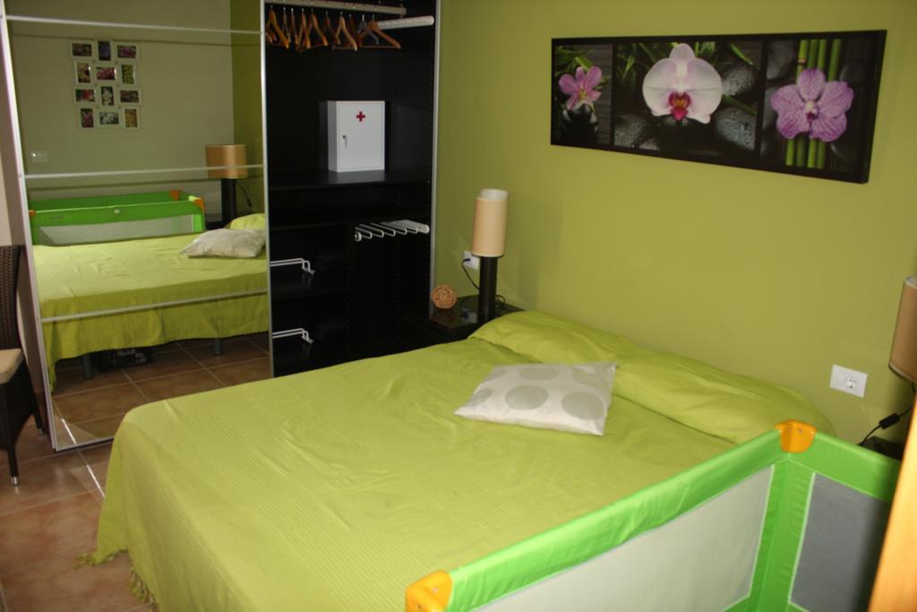 Beach House Los Cristianos  Exterior photo